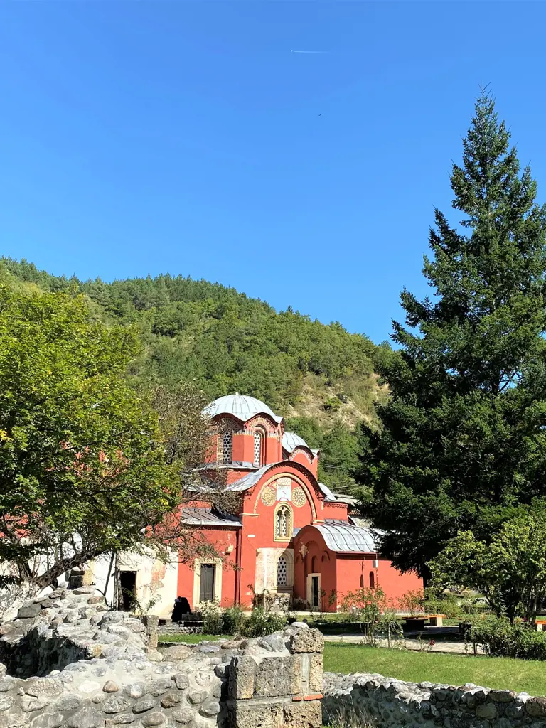 Kosovo Mietwagenreise – ein Land voller Kulturschätze